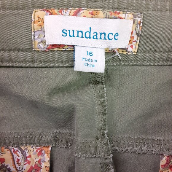 Sundance Womans Pants Size 16 Embroidered, Cargo Pockets, Belt, Zip Legs - Picture 10 of 10